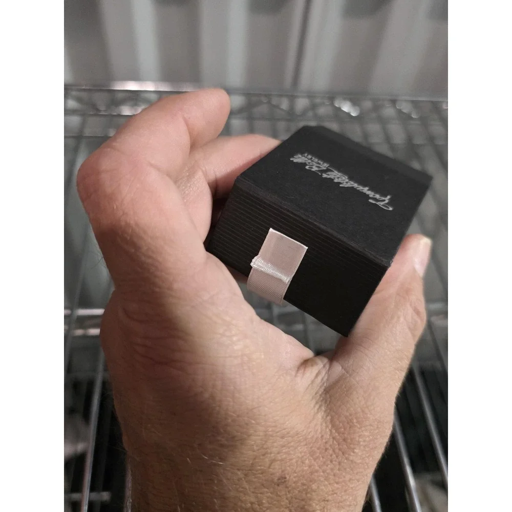 Completely Bella Turquoise Color Stone Dangle Earrings Square Silver Tone Boxed - Picture 8 of 8